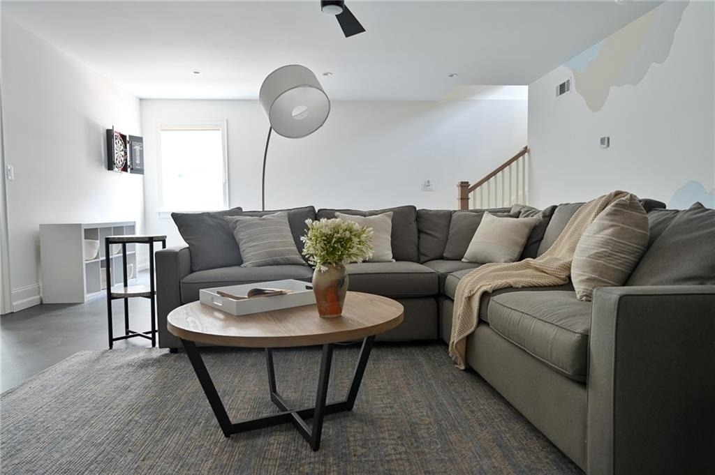 801 Adair Avenue Ne - Photo 39