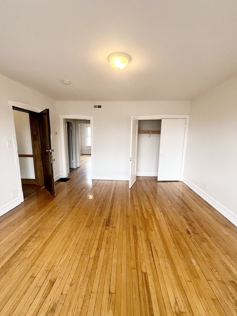 5042 W 21st Place - Photo 6