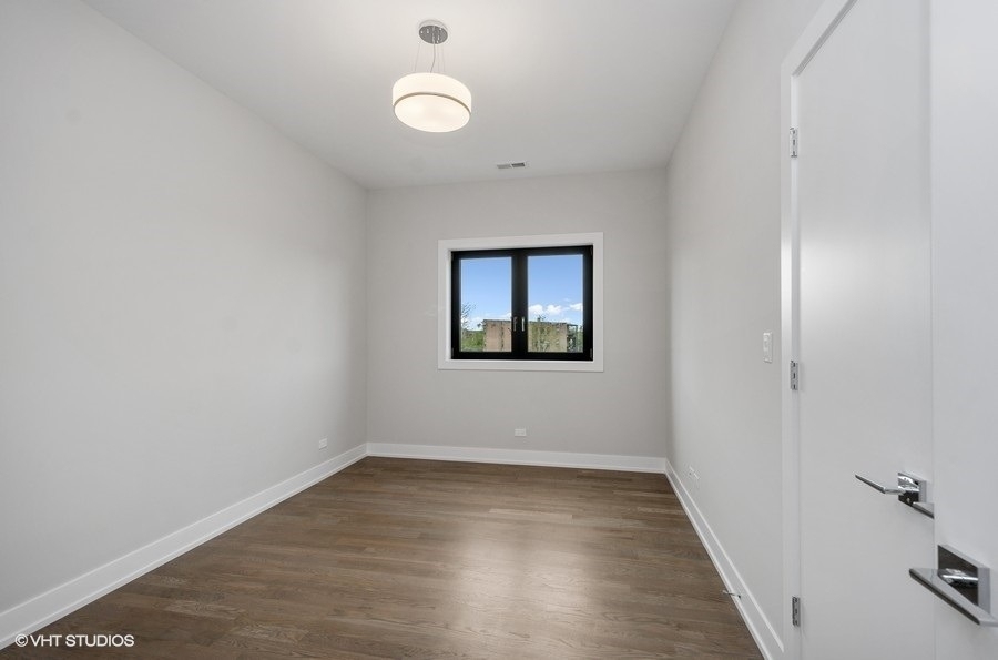 6242 S Greenwood Avenue - Photo 14