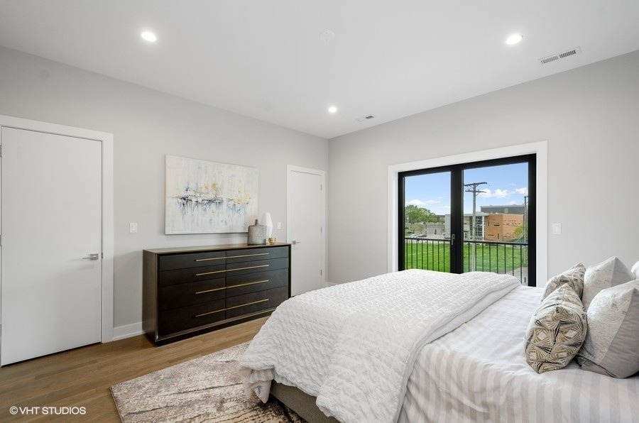 6242 S Greenwood Avenue - Photo 10