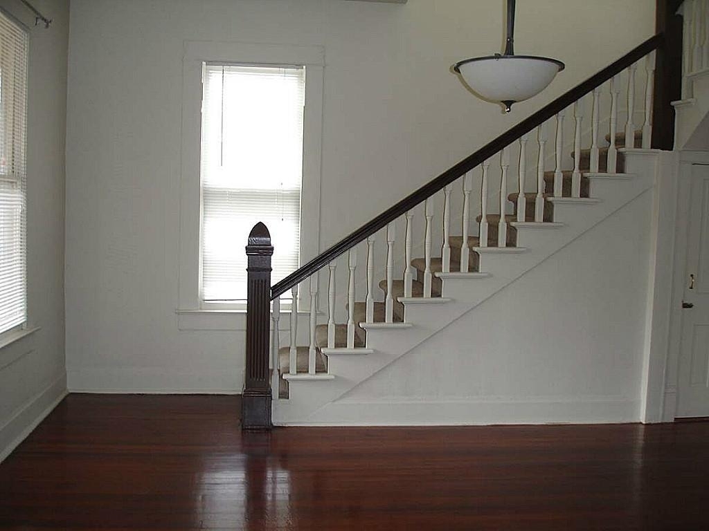 315 W 21st Street - Photo 2