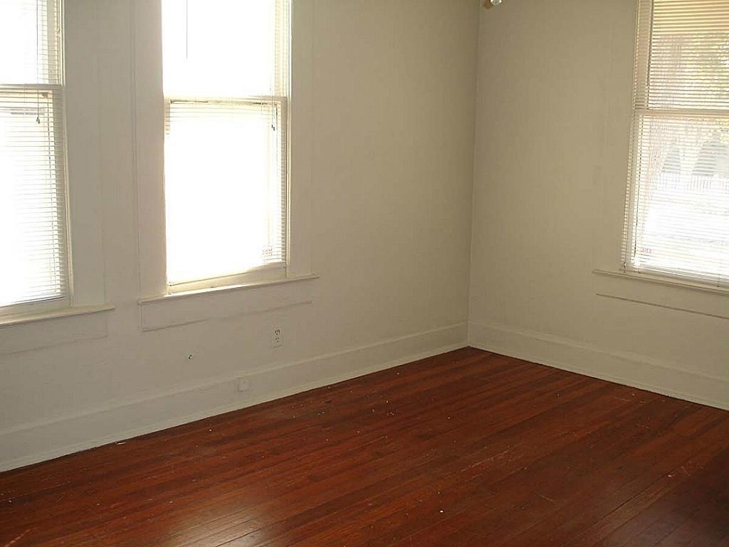 315 W 21st Street - Photo 13