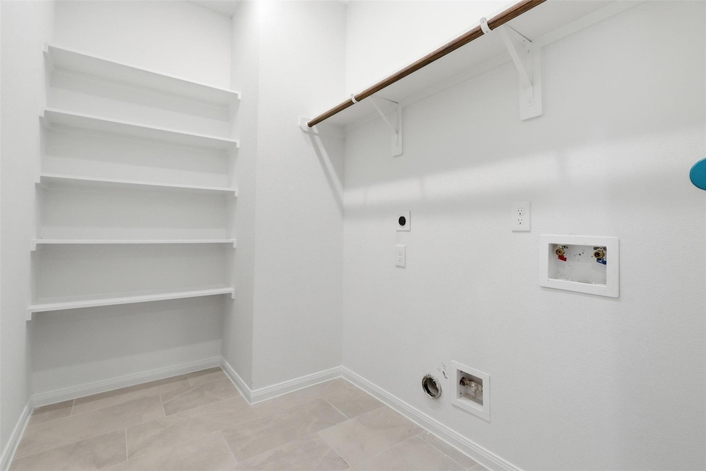 9912 Clark Canyon Lane - Photo 10