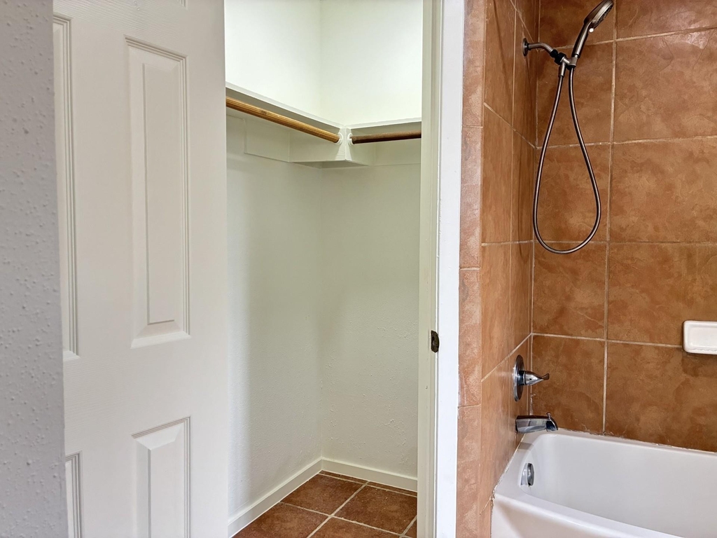4211 Autumn Meadow Drive - Photo 14