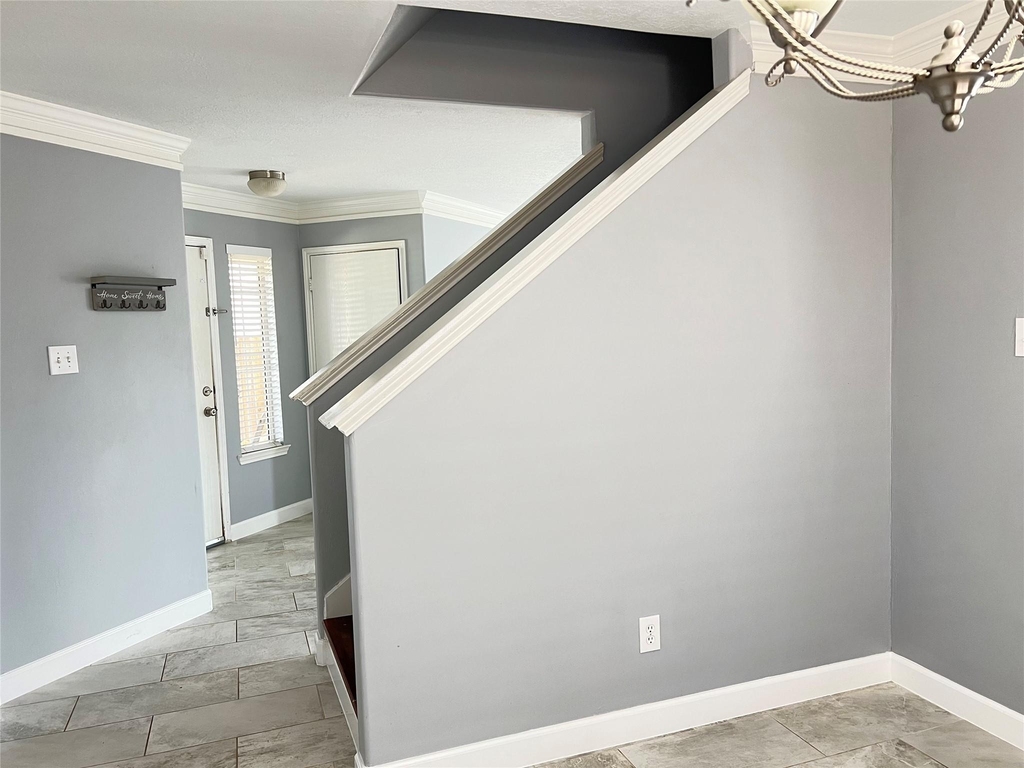 20035 Oland Way - Photo 6