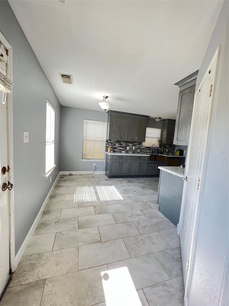20035 Oland Way - Photo 8