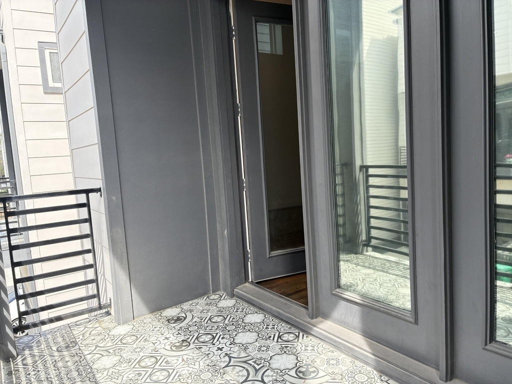 1535 W 24th Street - Photo 14