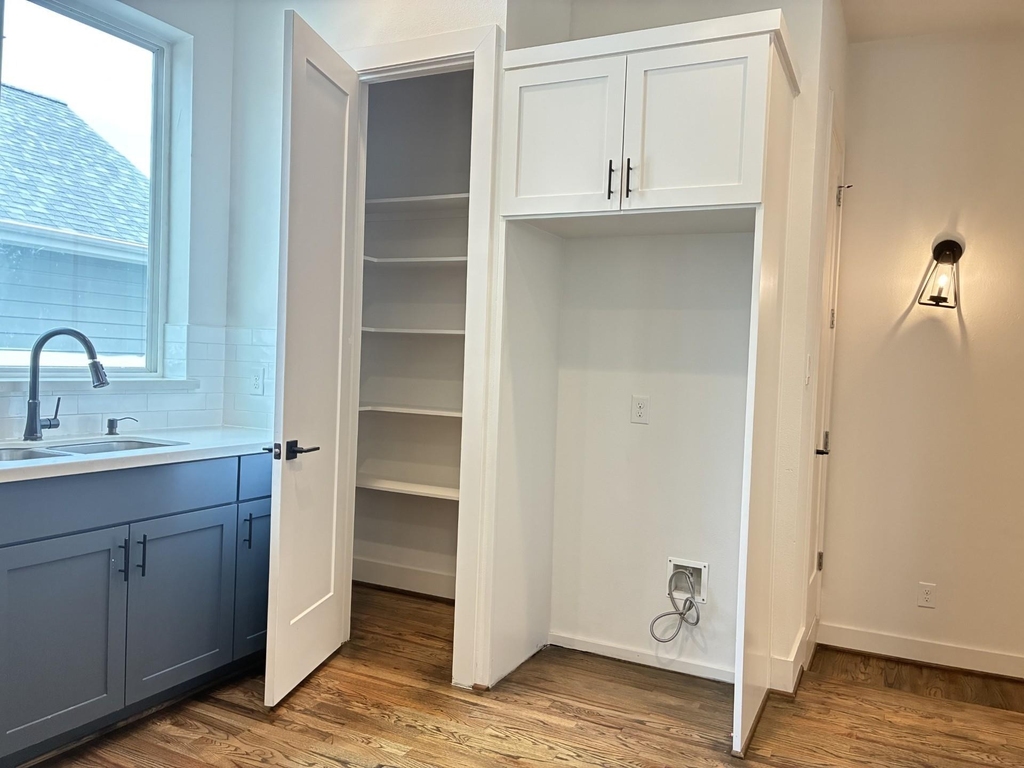 1535 W 24th Street - Photo 8