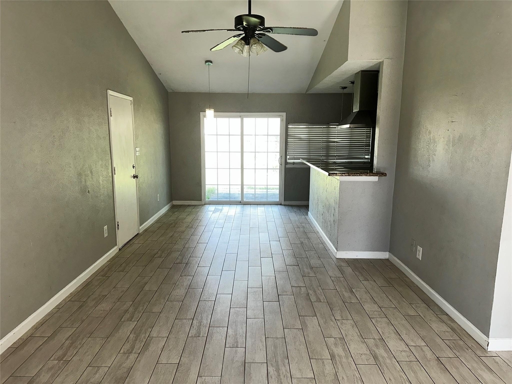 635 Jeff Davis - Photo 1