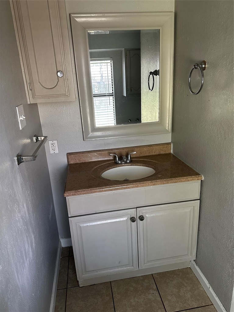 635 Jeff Davis - Photo 12