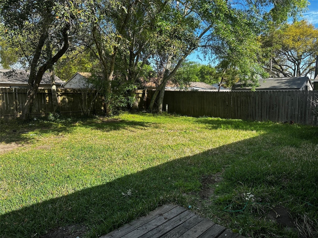 635 Jeff Davis - Photo 16