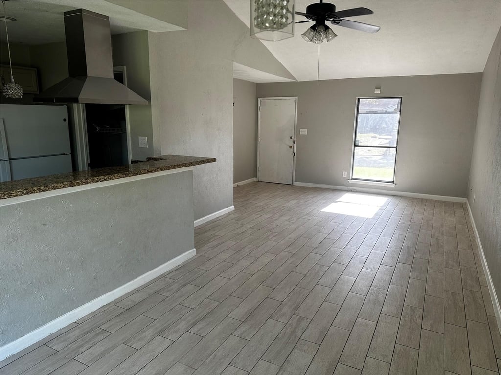 635 Jeff Davis - Photo 7