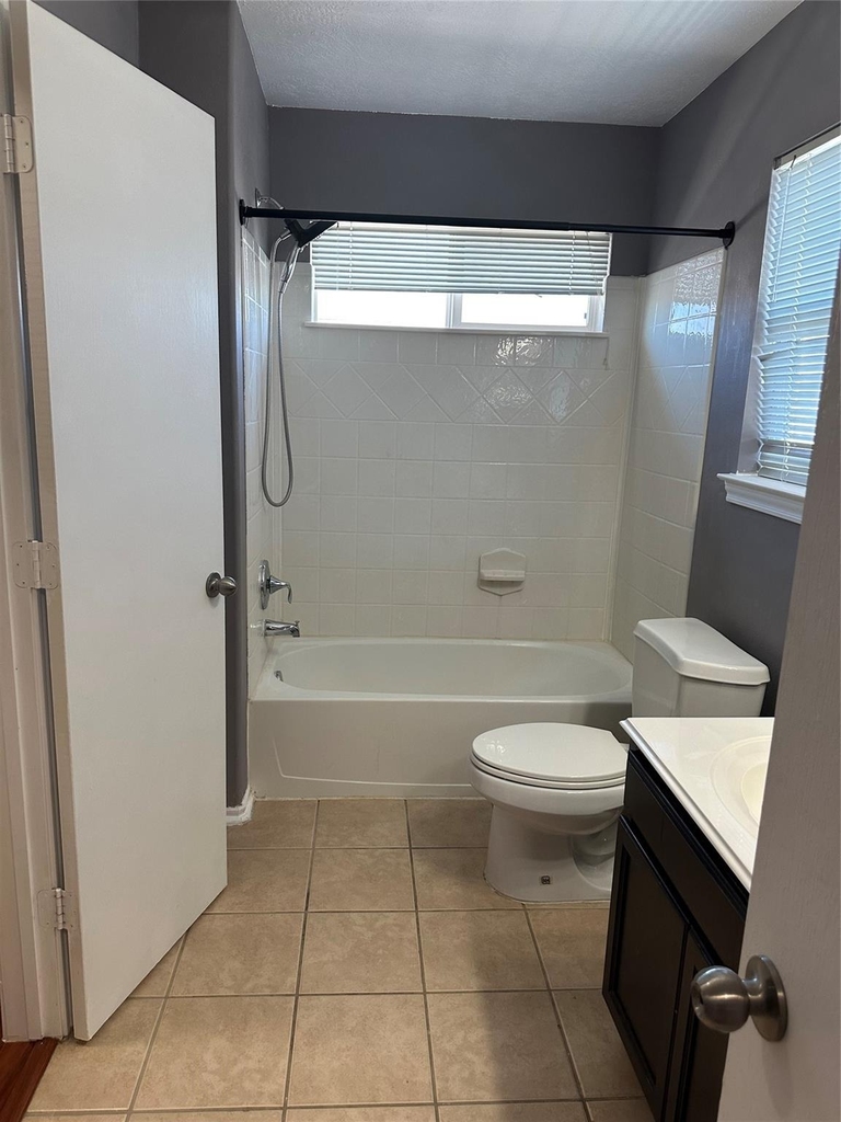 11010 View Pointe Lane - Photo 10
