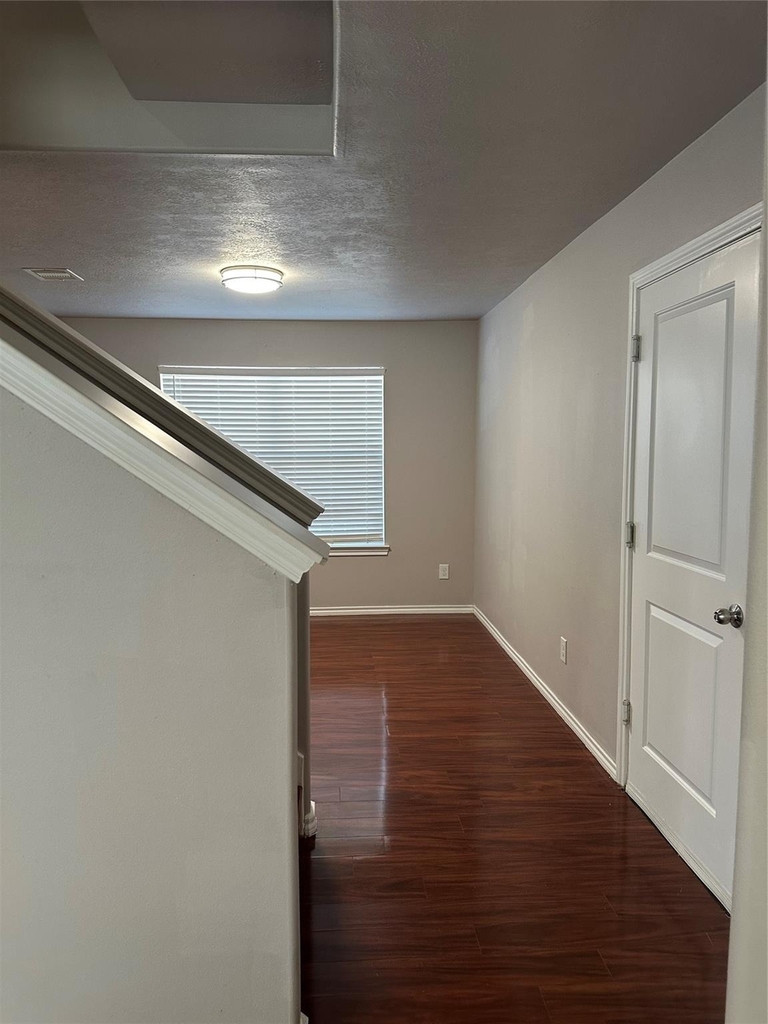 11010 View Pointe Lane - Photo 5