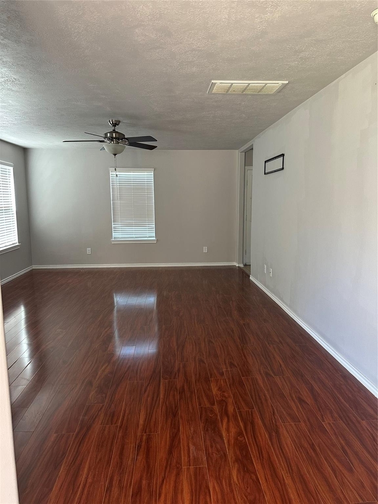 11010 View Pointe Lane - Photo 4