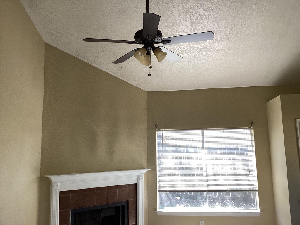 15831 Bazelbriar Lane - Photo 21