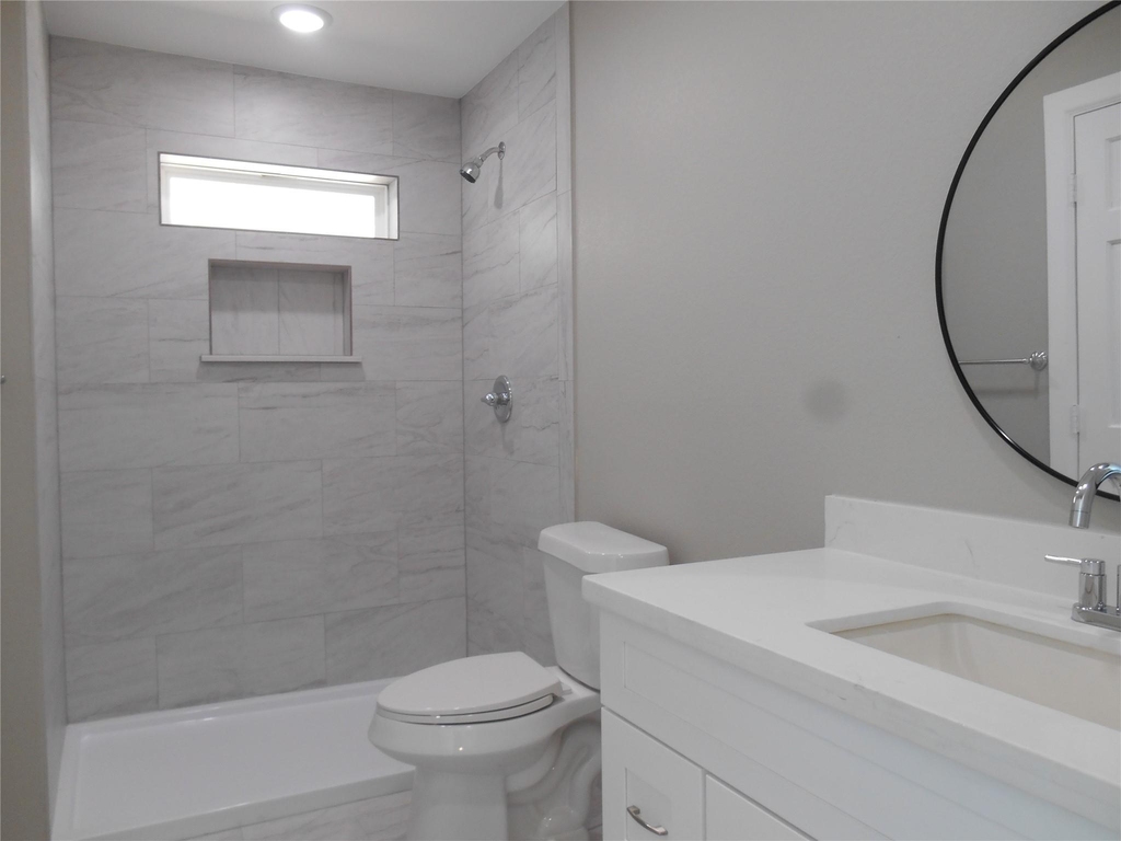 1547 Greenfield Road - Photo 8