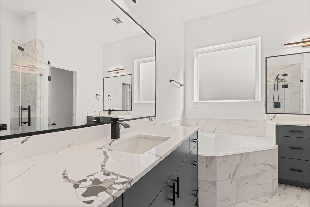 2707 Dennis Street - Photo 28