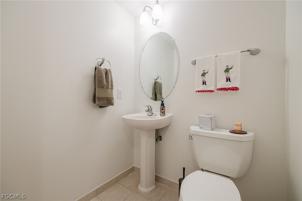 2825 Palm Beach Boulevard - Photo 19