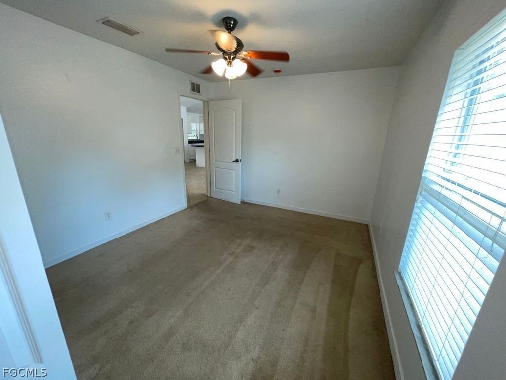 2614 Carol Place - Photo 4