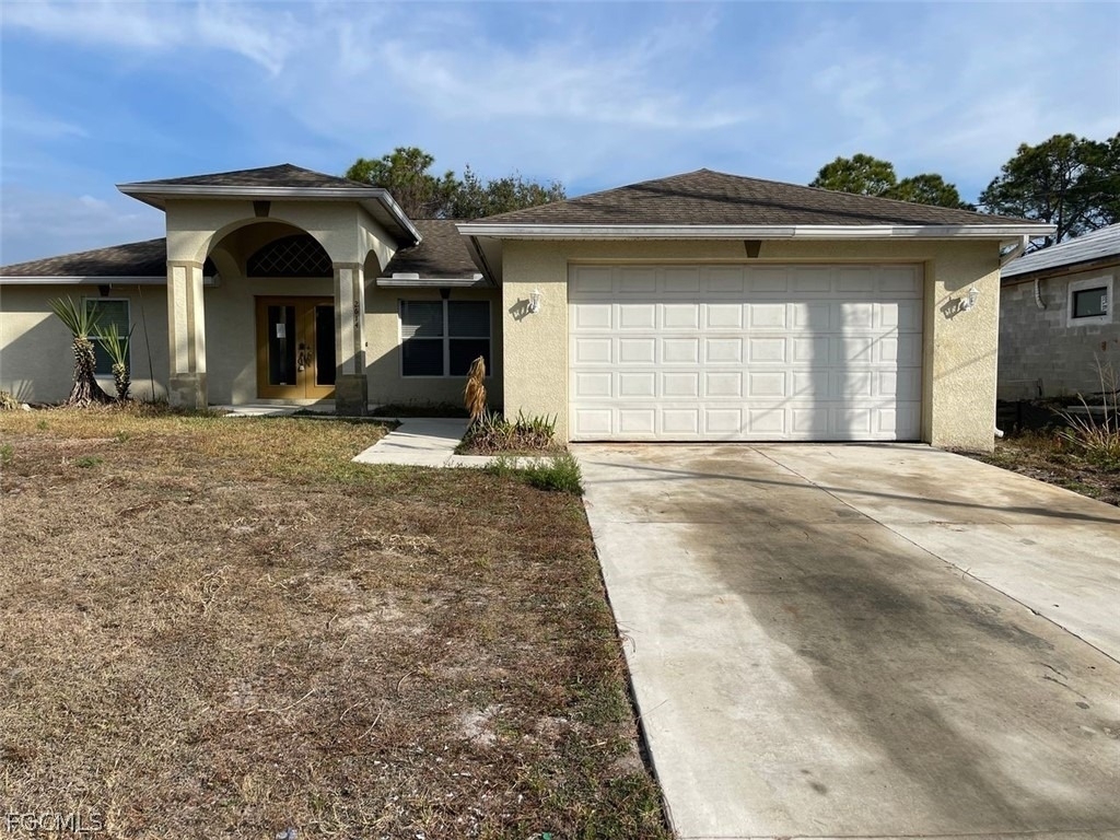 2614 Carol Place - Photo 0