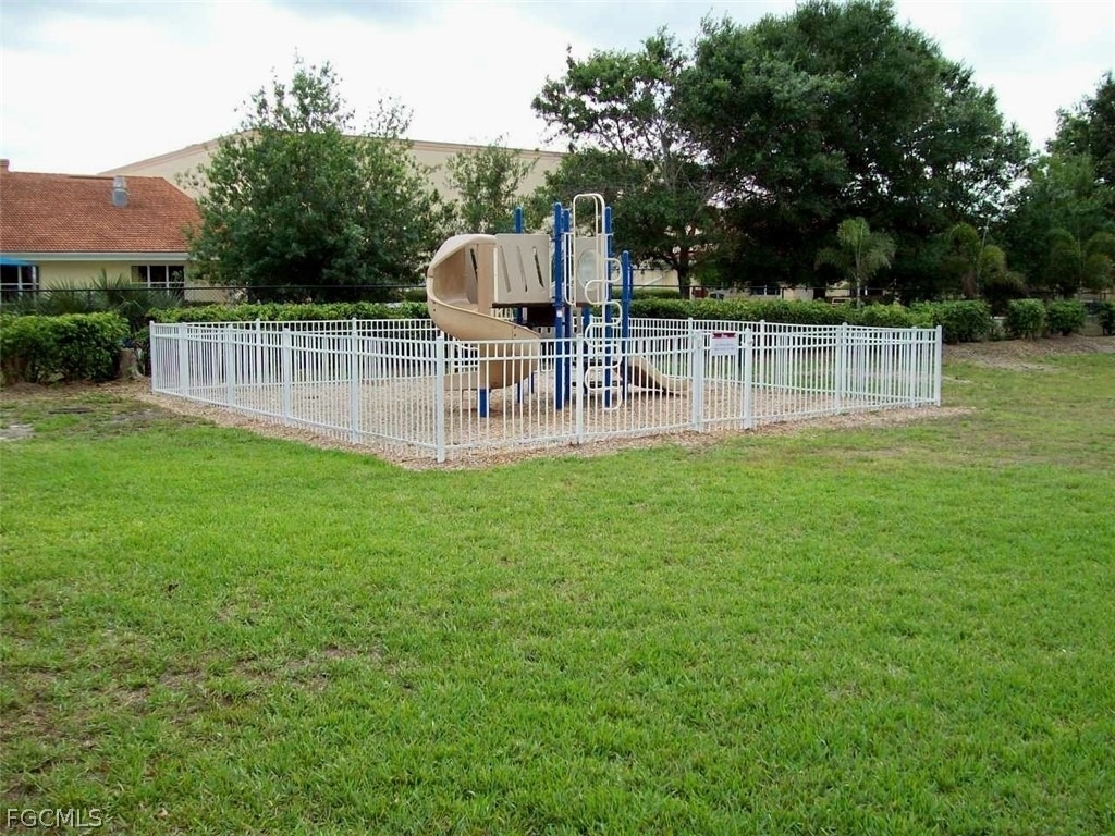 6330 Aragon Way - Photo 8