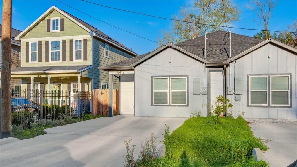 8410 Sunnyhill Street - Photo 0
