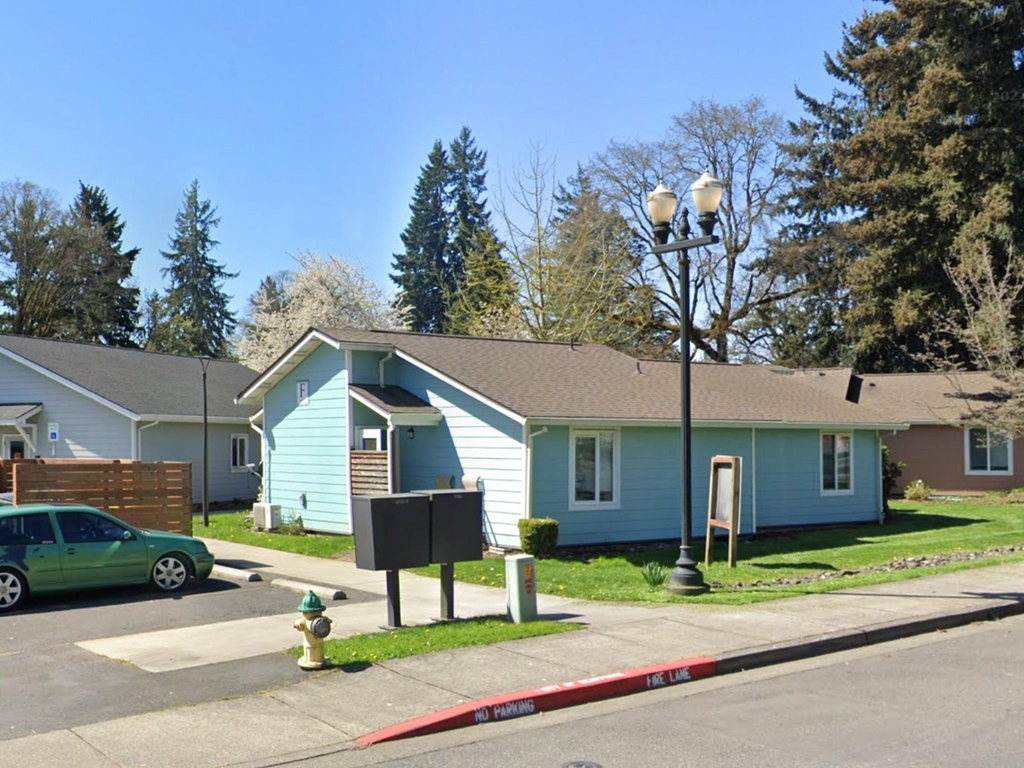 33878 E Columbia Ave - Photo 0