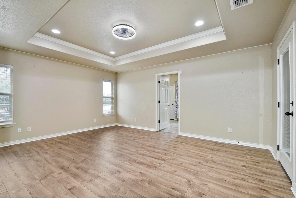158 Pullman Road - Photo 12