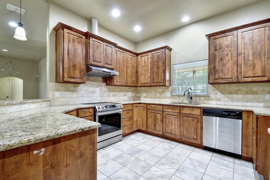 158 Pullman Road - Photo 9