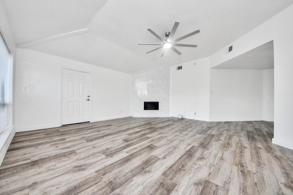 11627 Bowlan Lane - Photo 1