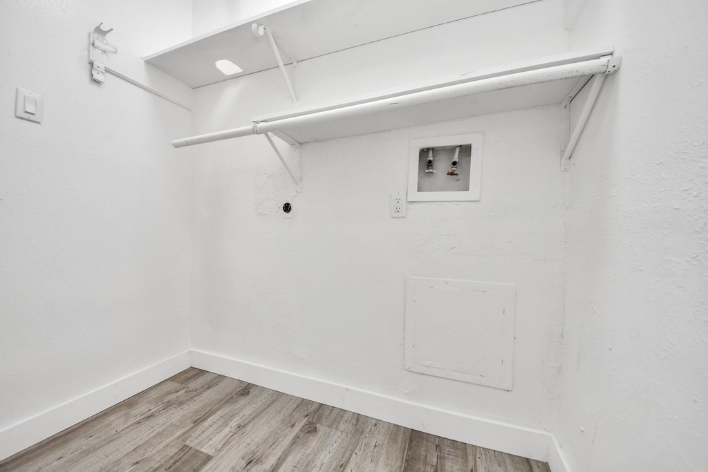 11627 Bowlan Lane - Photo 10
