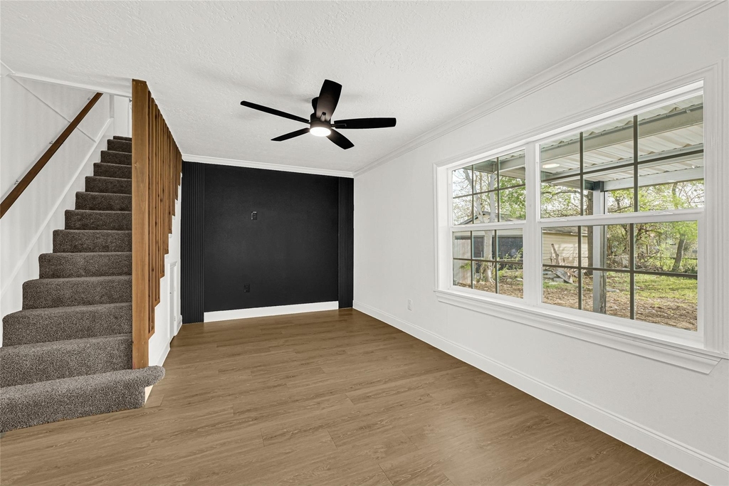 513 Main Street - Photo 14