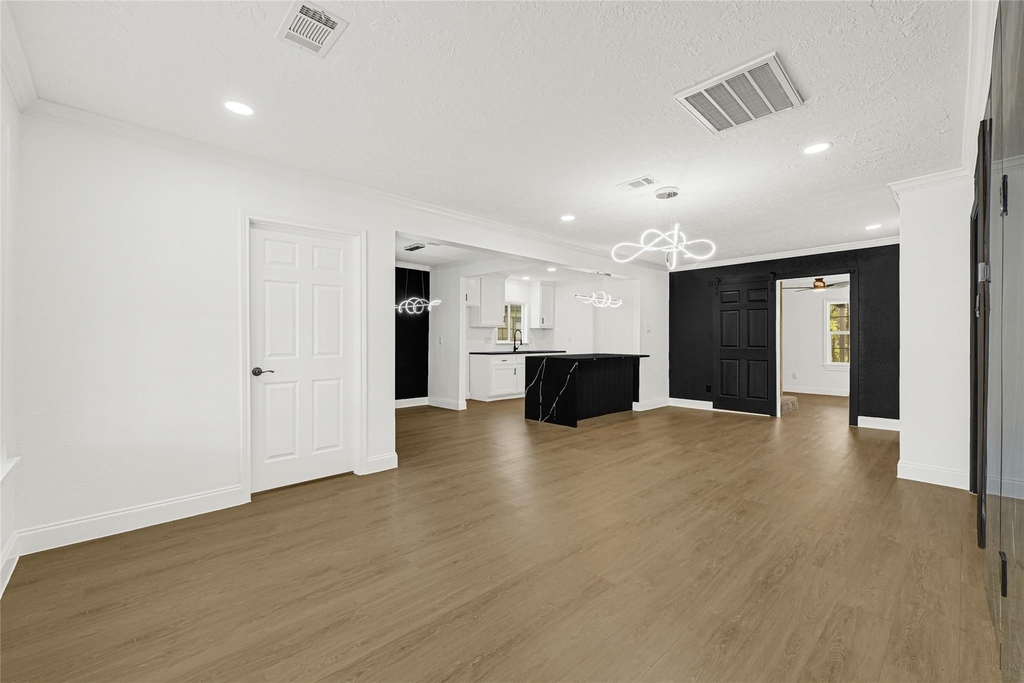 513 Main Street - Photo 4