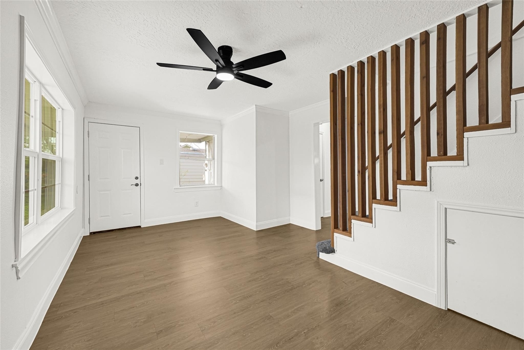 513 Main Street - Photo 16