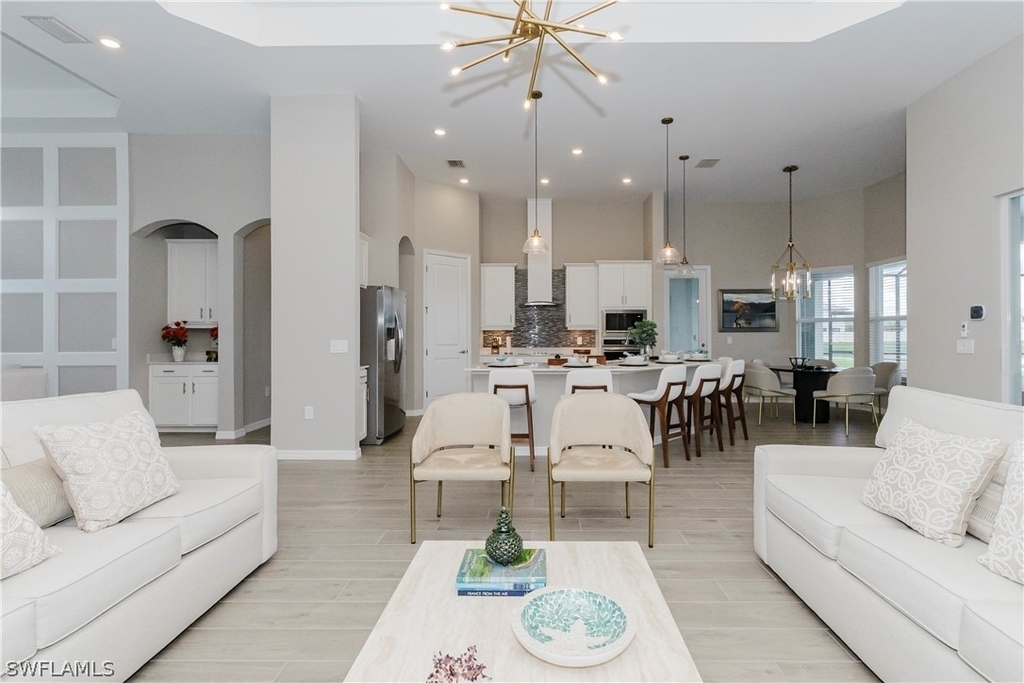 5414 Espada Court - Photo 8