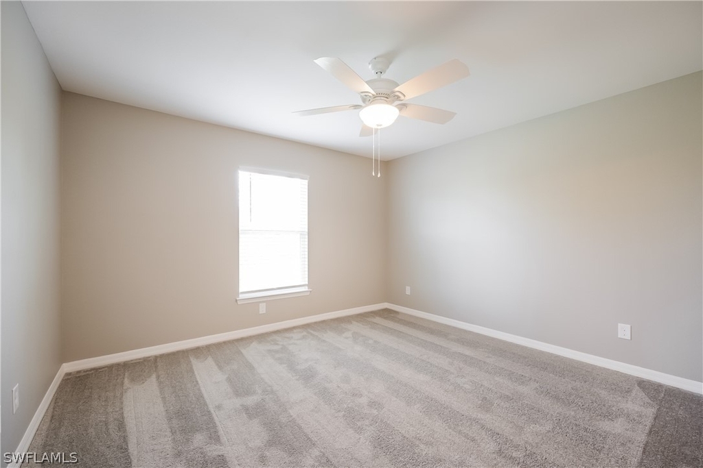 2910 57th Street W - Photo 10