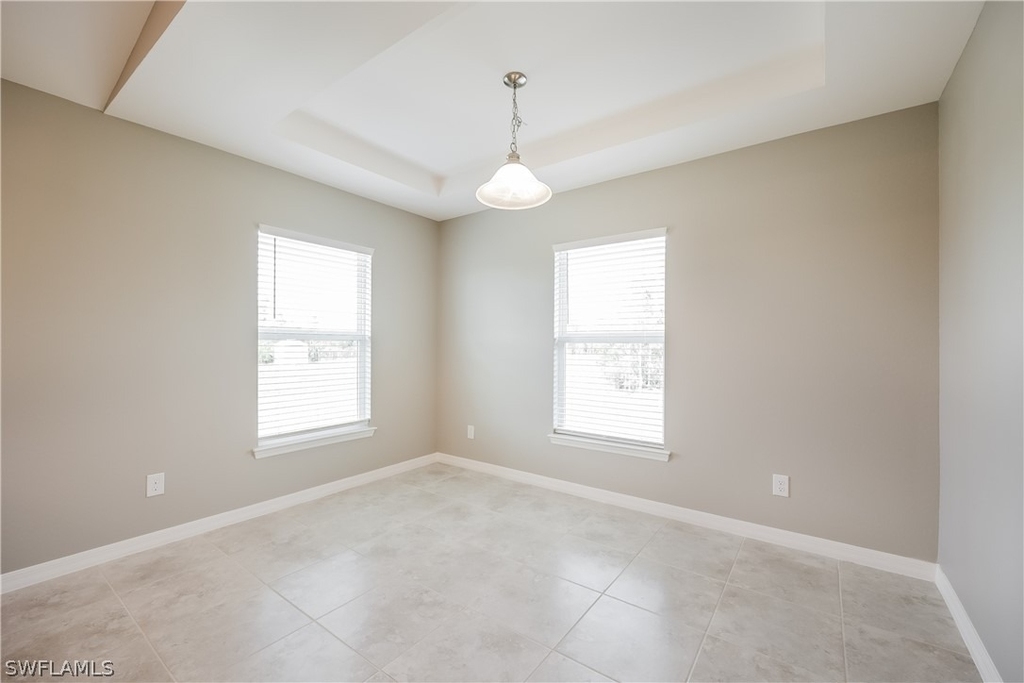 2910 57th Street W - Photo 6