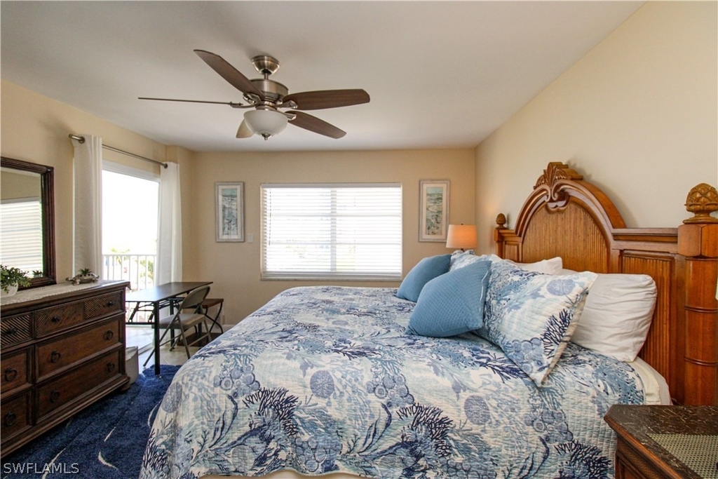 3443 Gulf Shore Boulevard N - Photo 30