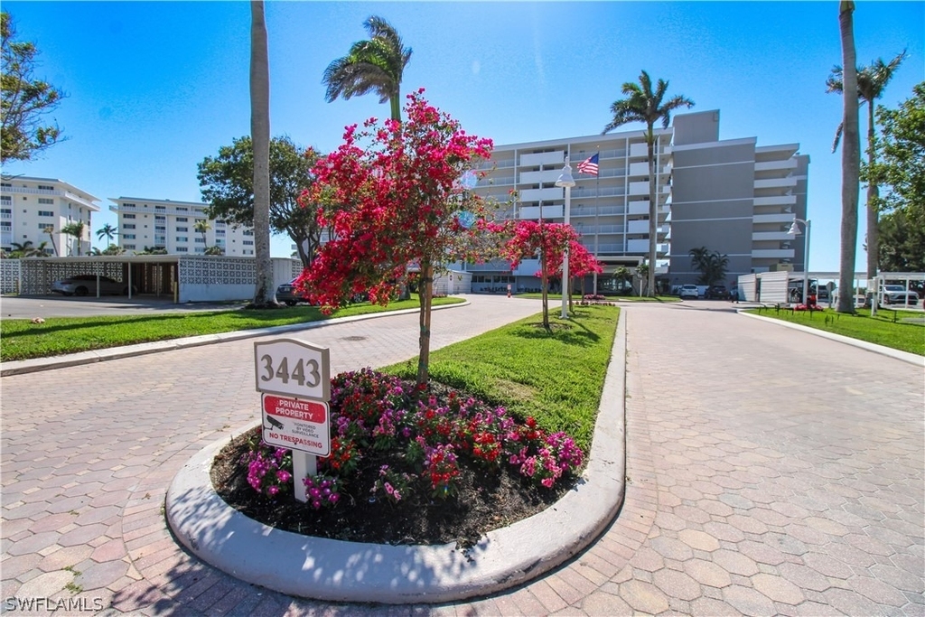 3443 Gulf Shore Boulevard N - Photo 1