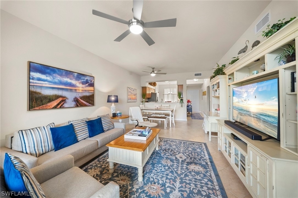 10337 Heritage Bay Boulevard - Photo 2