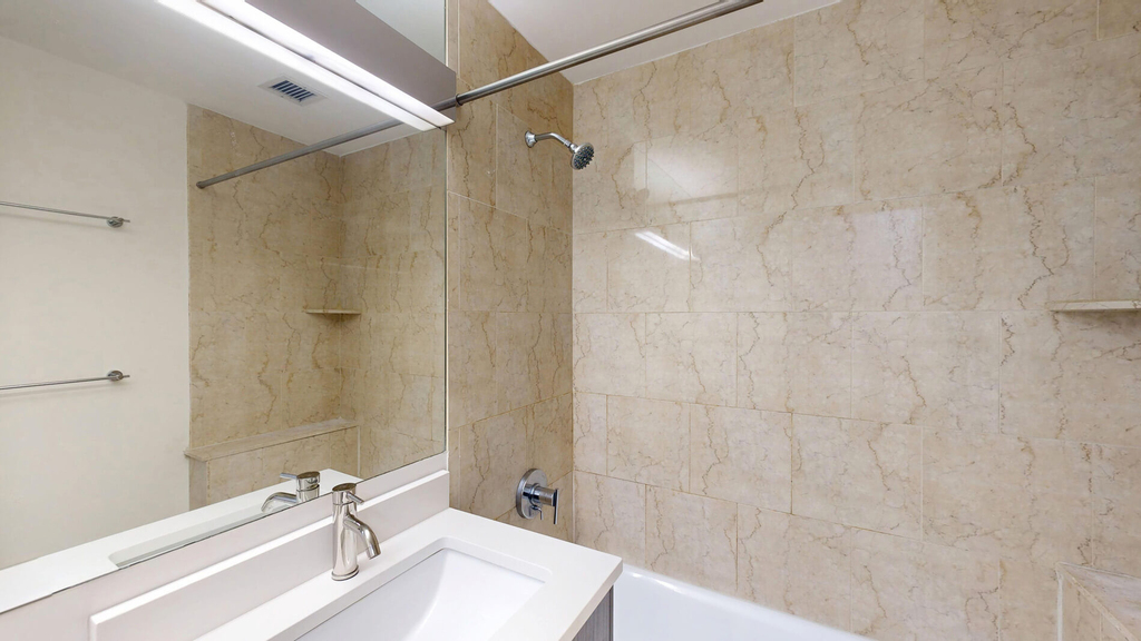 10 Hanover Square - Photo 4