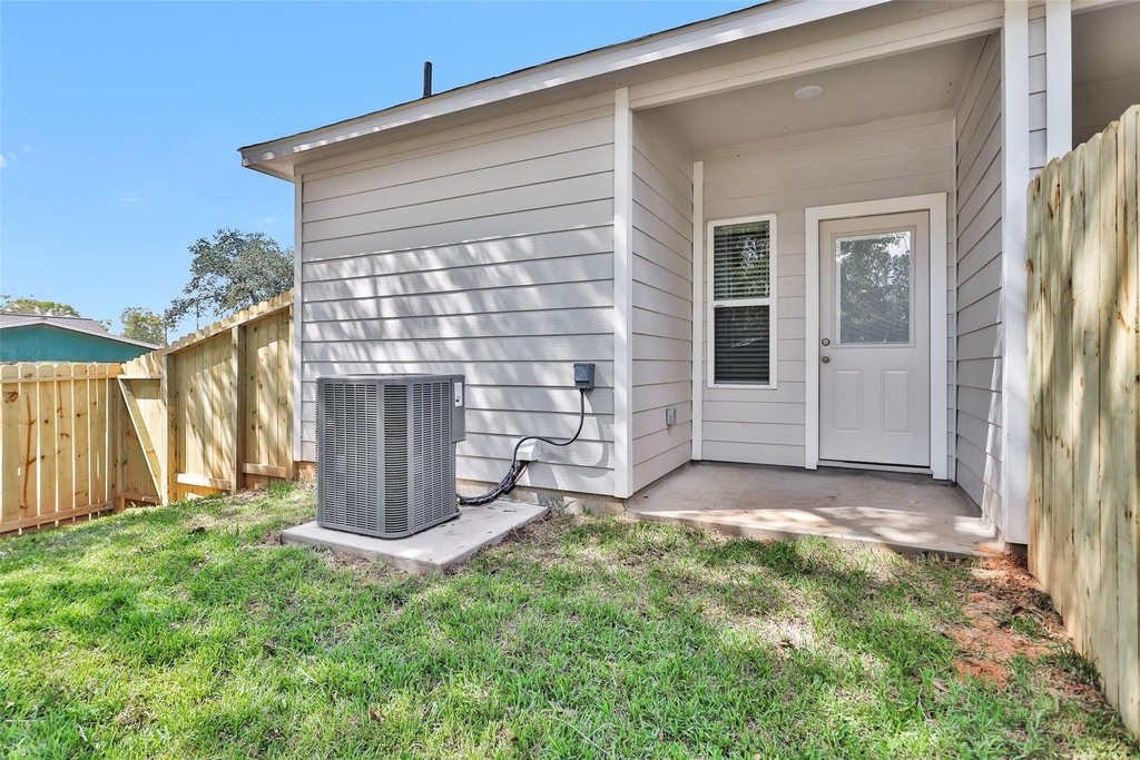496b Golden Street - Photo 20
