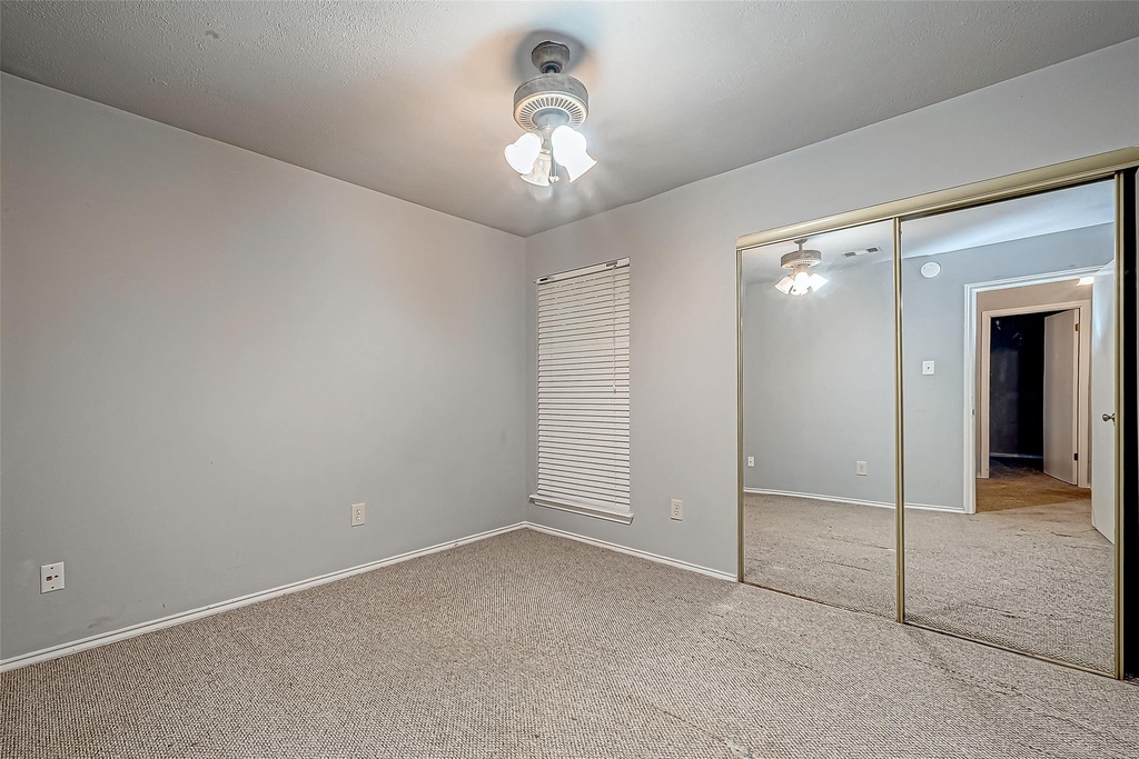 18315 Westlock Street - Photo 27