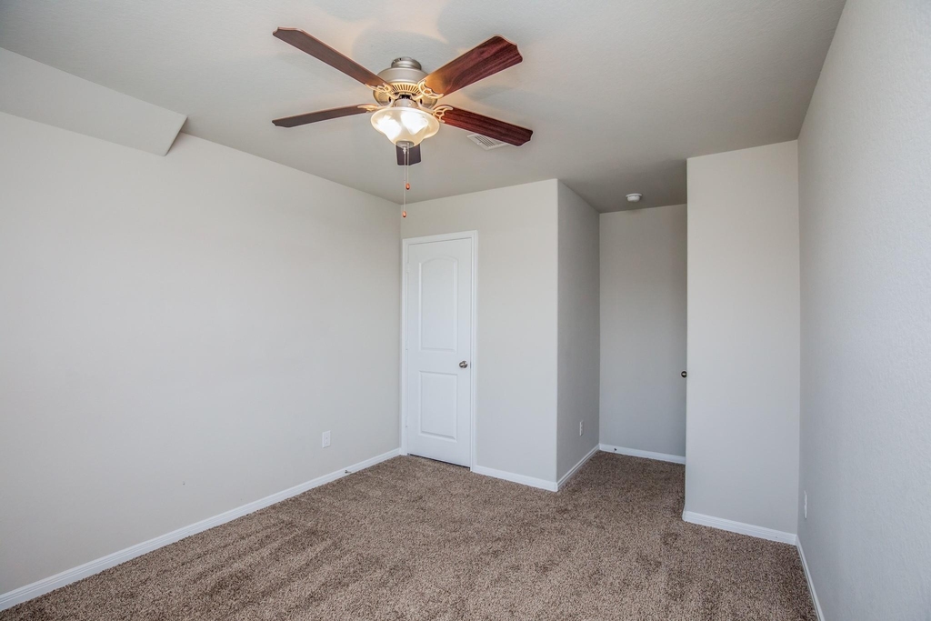 14358 Whitetop Peak Court - Photo 18