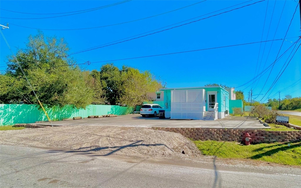 927 27th Street - Photo 29