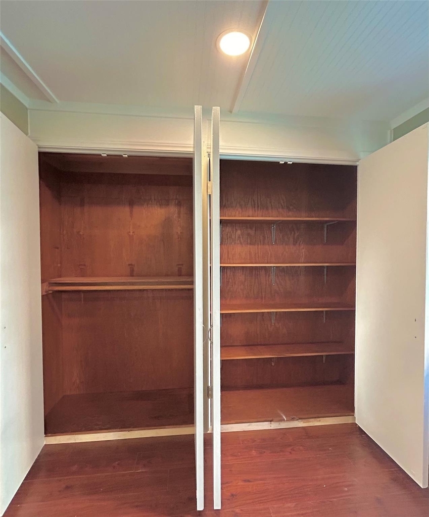 927 27th Street - Photo 24