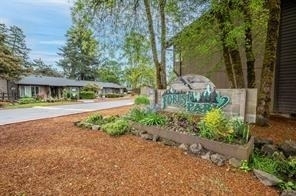 2545 Columbia Blvd - Photo 1