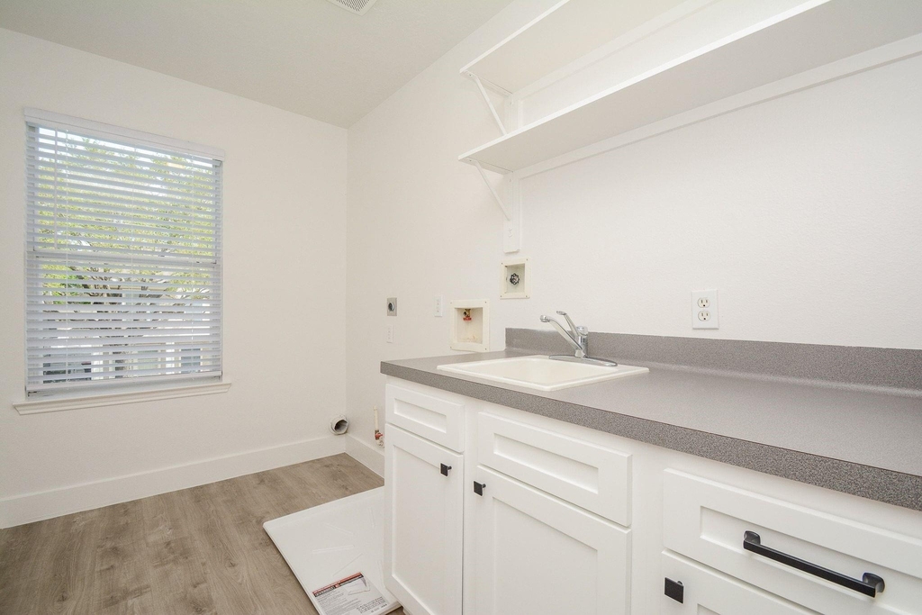 9939 Farrell Drive - Photo 12