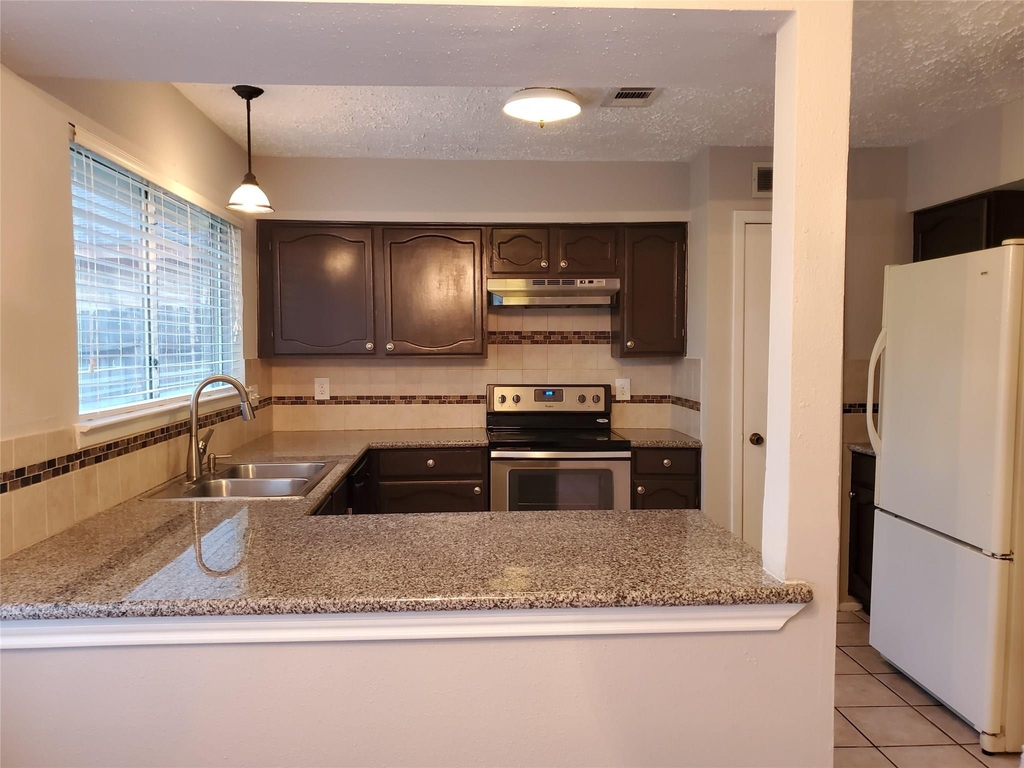 16315 Thistleglen Lane - Photo 6